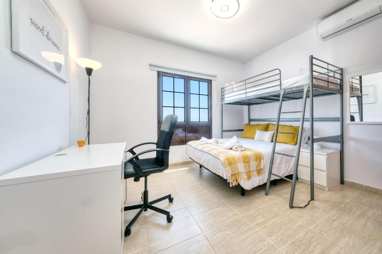 Casa Yare, Shared Pool, Air-Con, Fast Wifi Costa Teguise Exterior foto