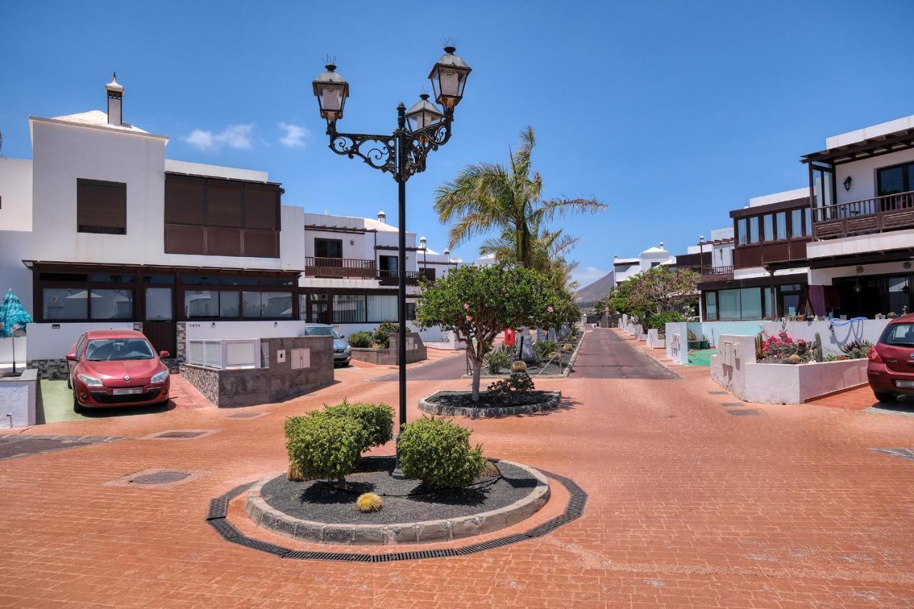 Casa Yare, Shared Pool, Air-Con, Fast Wifi Costa Teguise Exterior foto