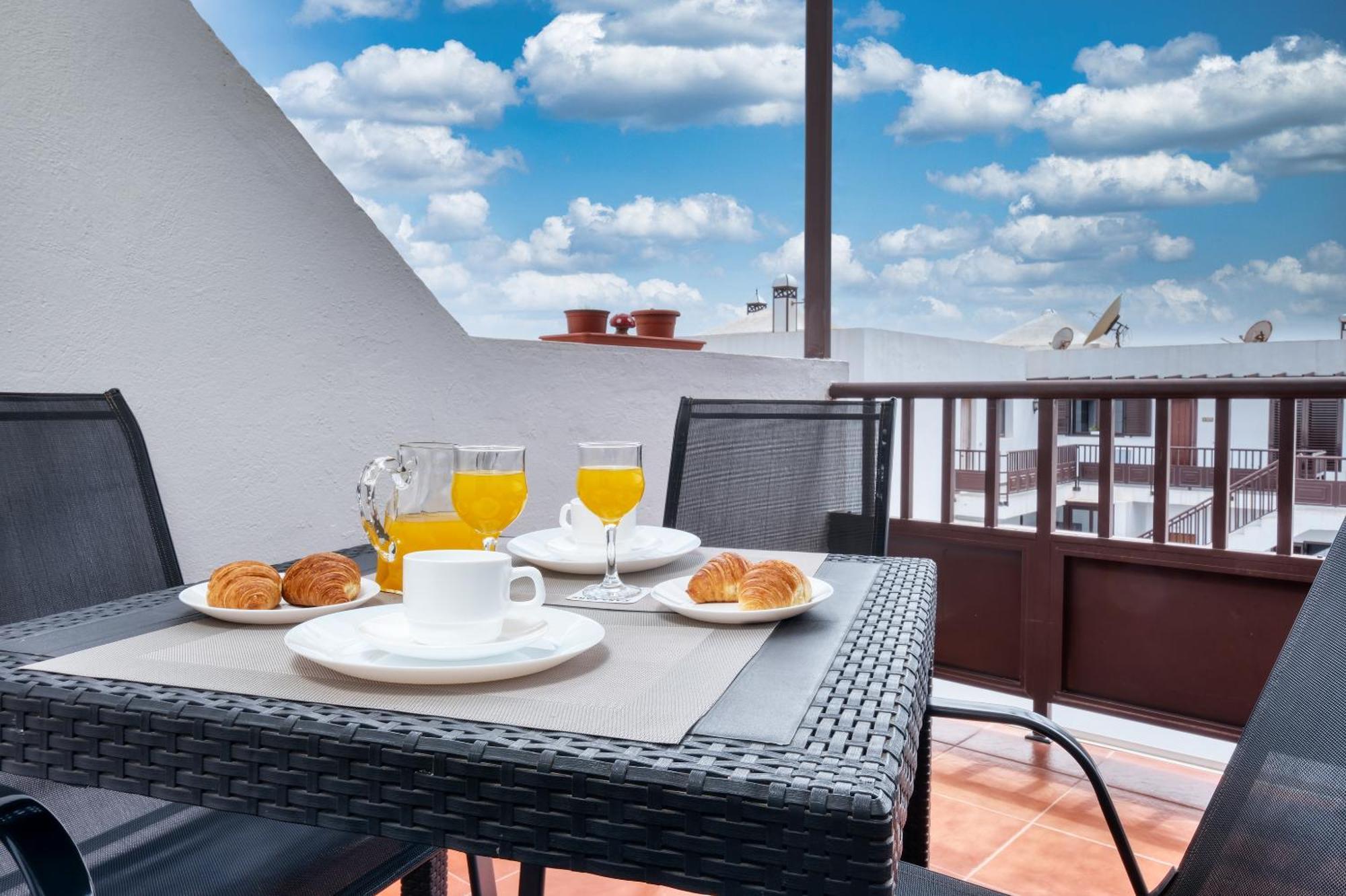 Casa Yare, Shared Pool, Air-Con, Fast Wifi Costa Teguise Exterior foto